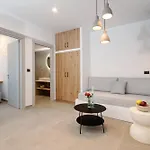 شقة فندقية Bella Vista Stegna 4*