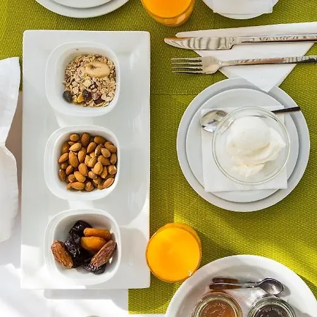 Bella Vista Stegna Lägenhetshotell 4*