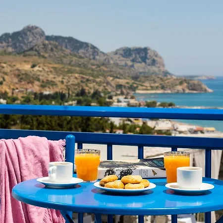 Apartmanhotel Bella Vista Stegna 3*